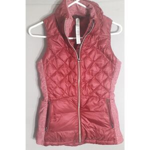 Lululemon womens size 4 down for a run maroon grey goose down vest